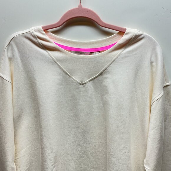 Medium SOHO Easy Pullover Top White Quartz A470335 Isaac Mizrahi Live! - Picture 2 of 9